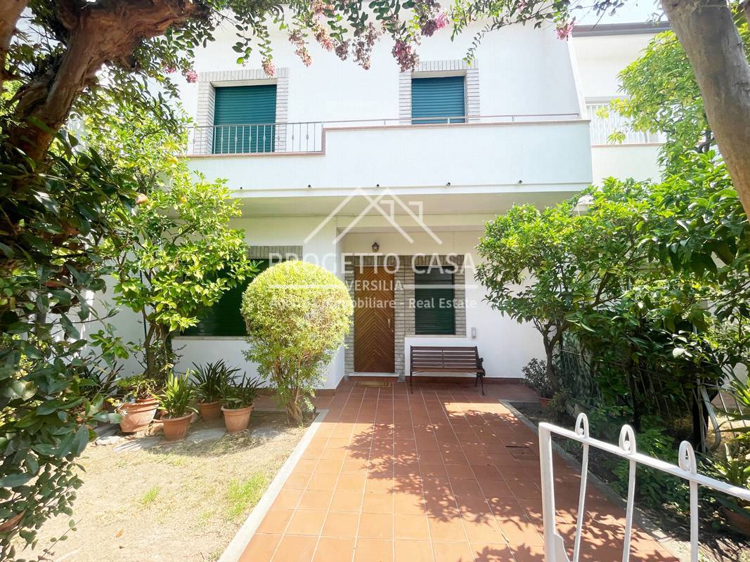 Casa / Villa in vendita a Viareggio, Marco Polo / Don Bosco / Pretura