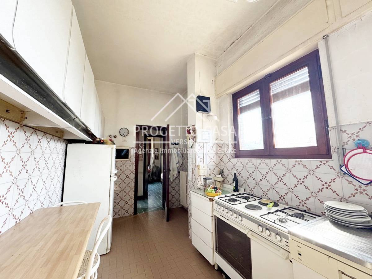 Casa / Villa in vendita a Viareggio, Campo d'Aviazione / Darsena