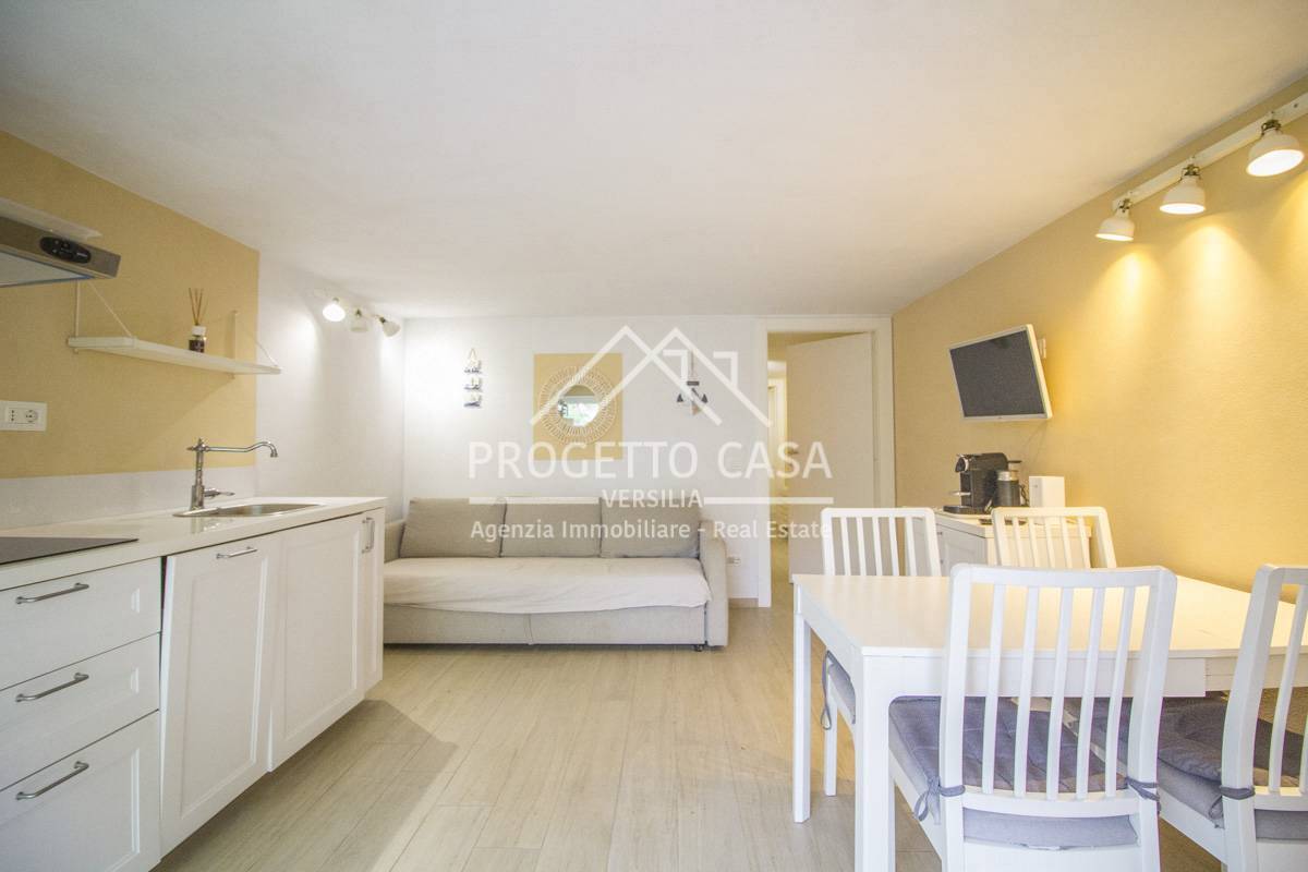 Appartamento in vendita a Camaiore, Lido di Camaiore