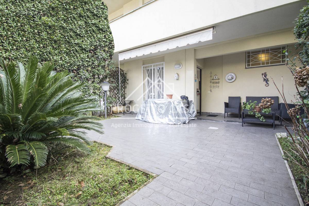 Appartamento in vendita a Pietrasanta, Marina di Pietrasanta