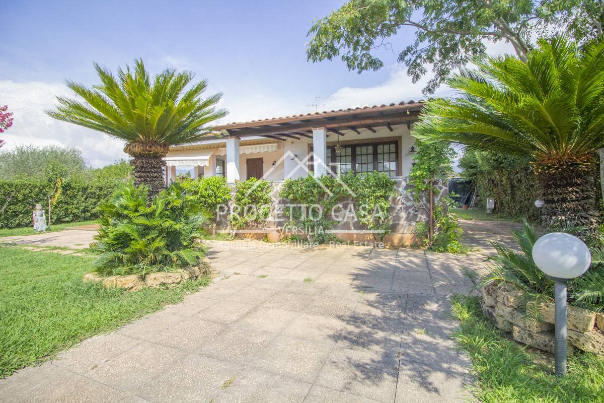 Casa / Villa in vendita a Camaiore, Lido di Camaiore