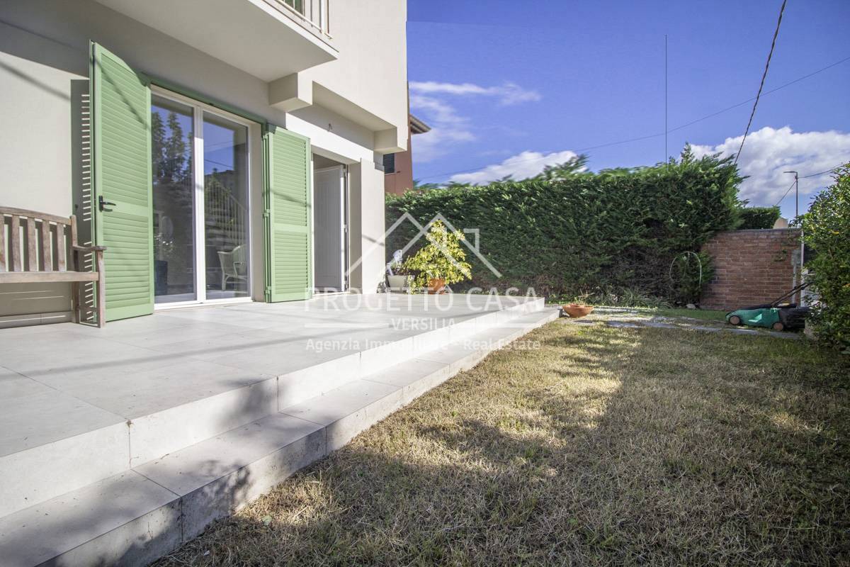 Casa / Villa in vendita a Pietrasanta, Marina di Pietrasanta