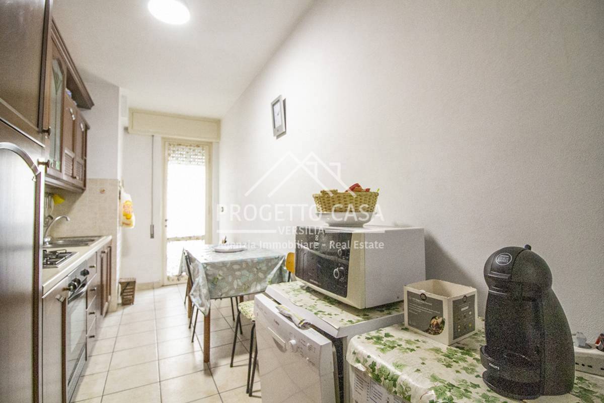 Appartamento in vendita a Camaiore, Lido di Camaiore