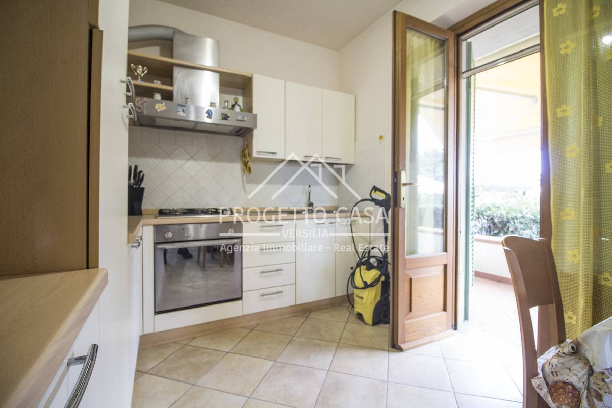 Casa / Villa in vendita a Camaiore, Lido di Camaiore
