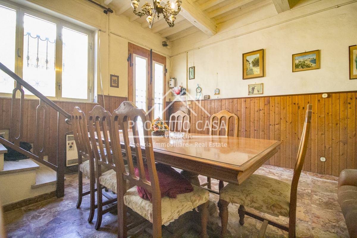 Casa / Villa in vendita a Viareggio, Migliarina / Montramito / Terminetto