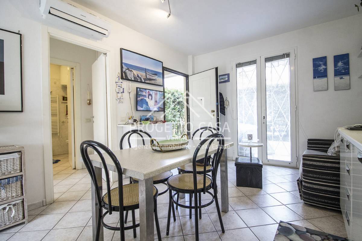 Appartamento in vendita a Pietrasanta, Marina di Pietrasanta