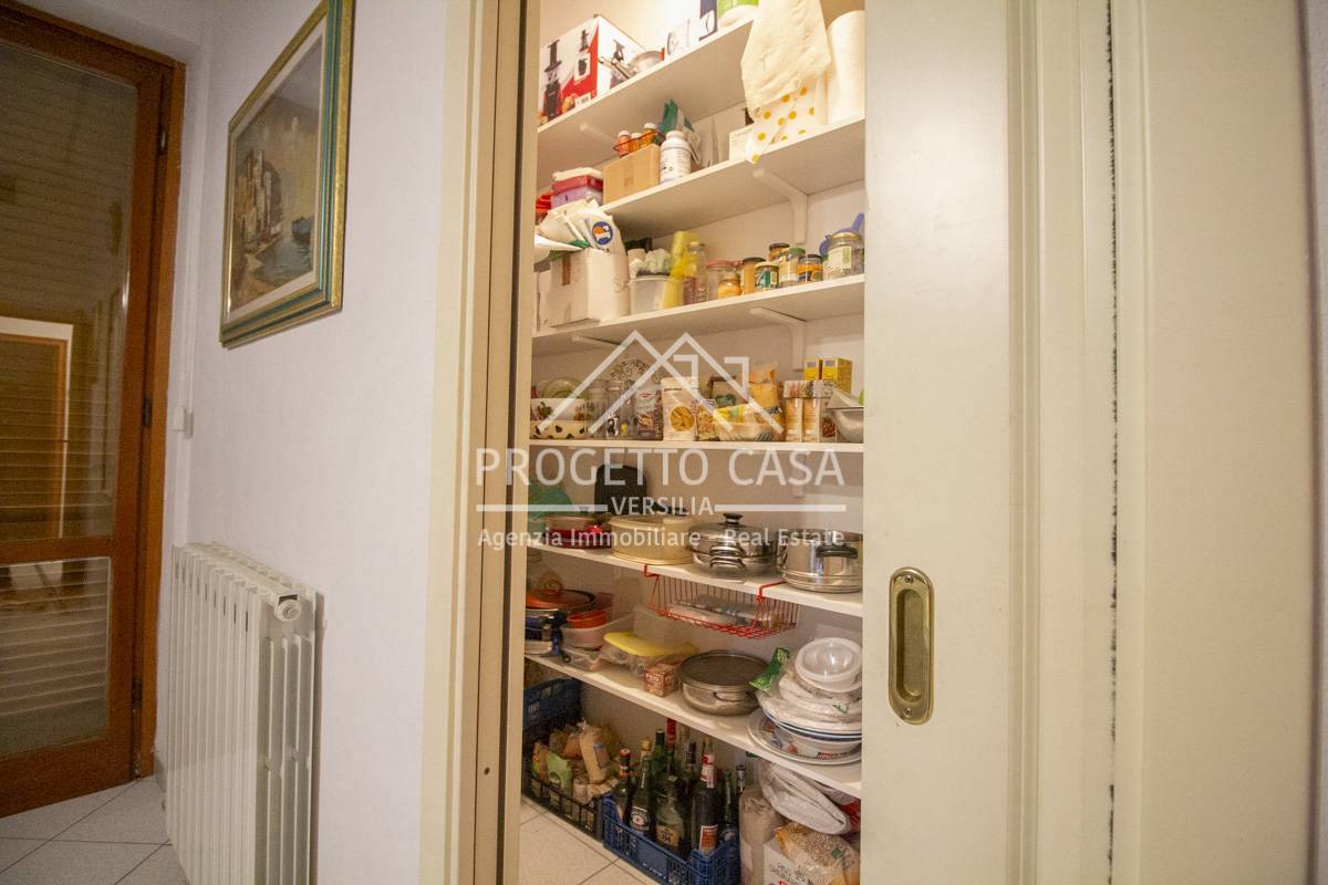 Casa / Villa in vendita a Viareggio, Torre del Lago Puccini