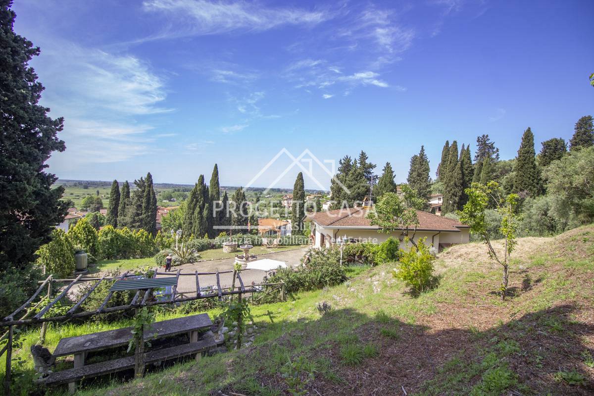 Casa / Villa in vendita a Massarosa, Piano del Quercione