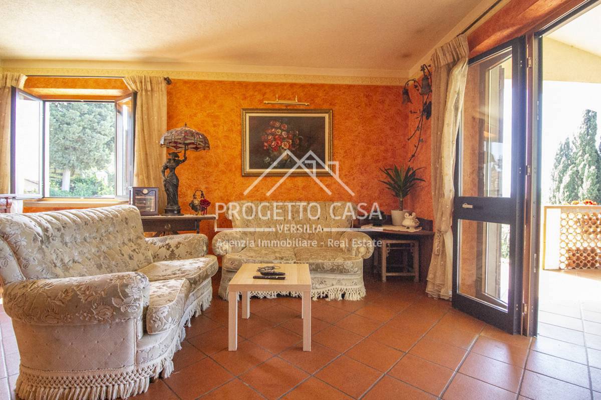 Casa / Villa in vendita a Massarosa, Piano del Quercione