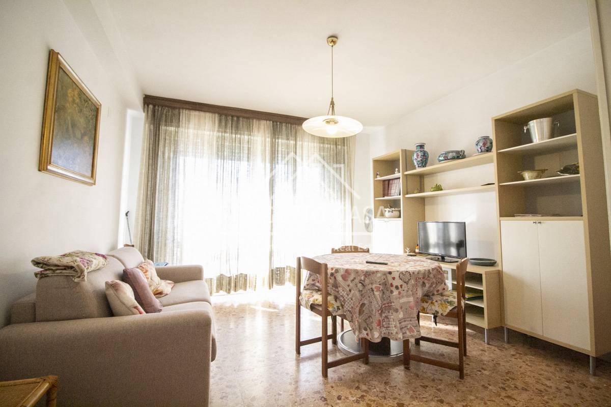 Appartamento in vendita a Camaiore, Lido di Camaiore