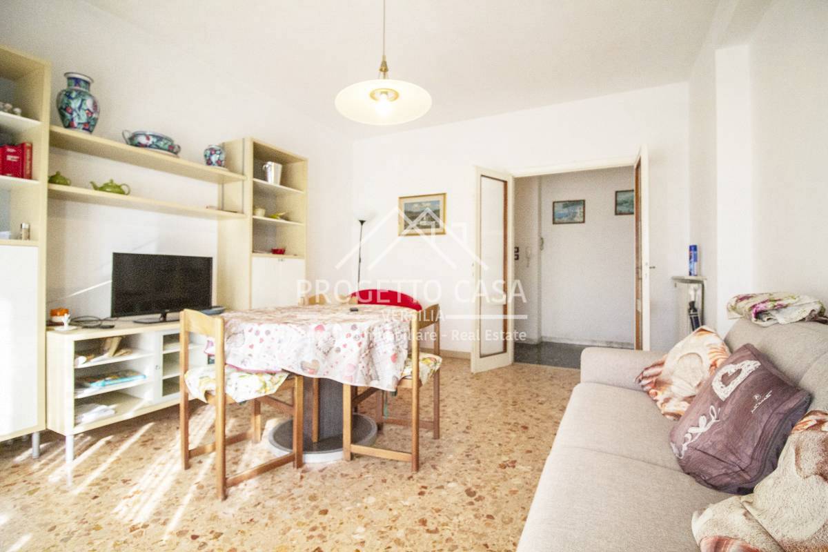 Appartamento in vendita a Camaiore, Lido di Camaiore