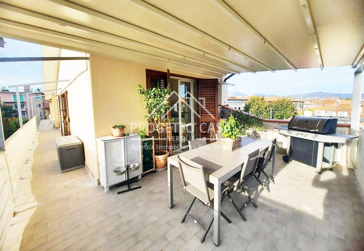 Appartamento in vendita a Viareggio, Campo d'Aviazione / Darsena