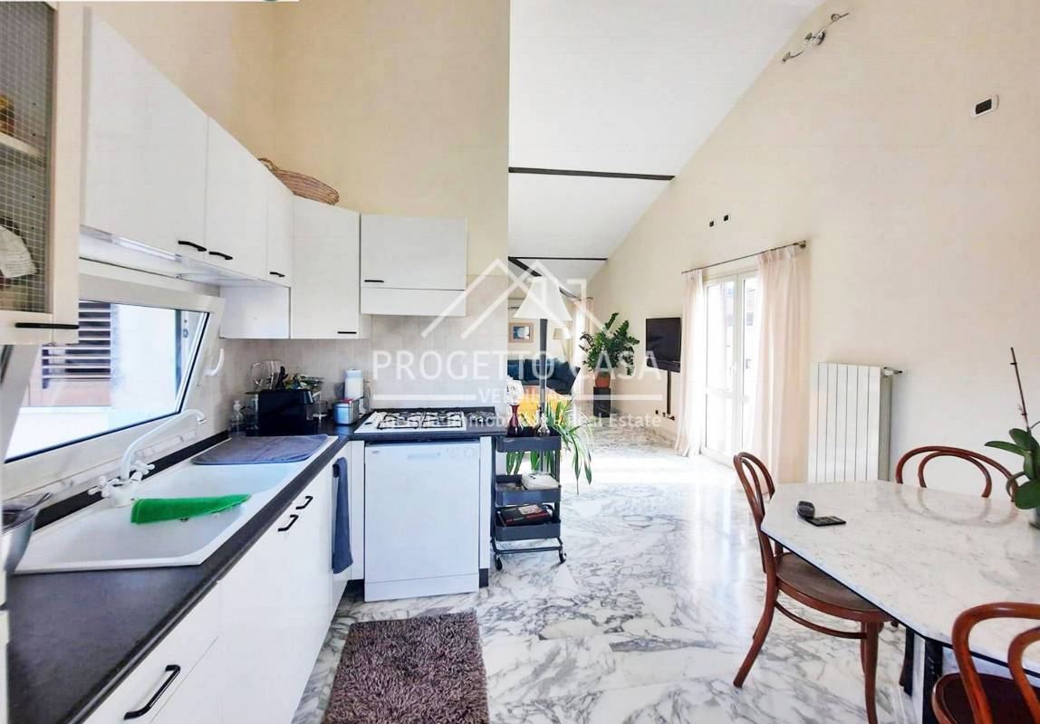 Appartamento in vendita a Viareggio, Campo d'Aviazione / Darsena