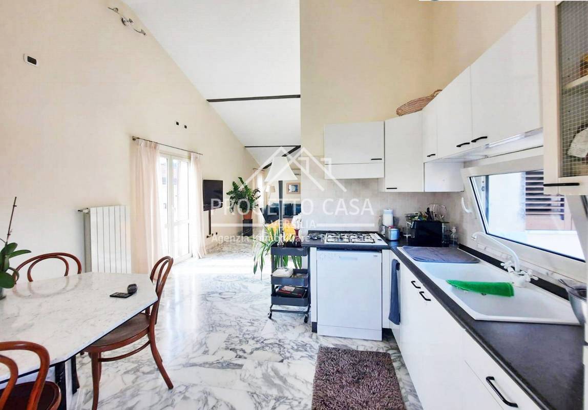 Appartamento in vendita a Viareggio, Campo d'Aviazione / Darsena