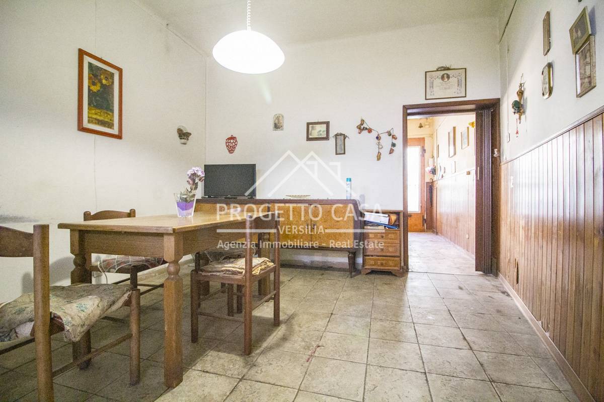 Casa / Villa in vendita a Viareggio, Migliarina / Montramito / Terminetto