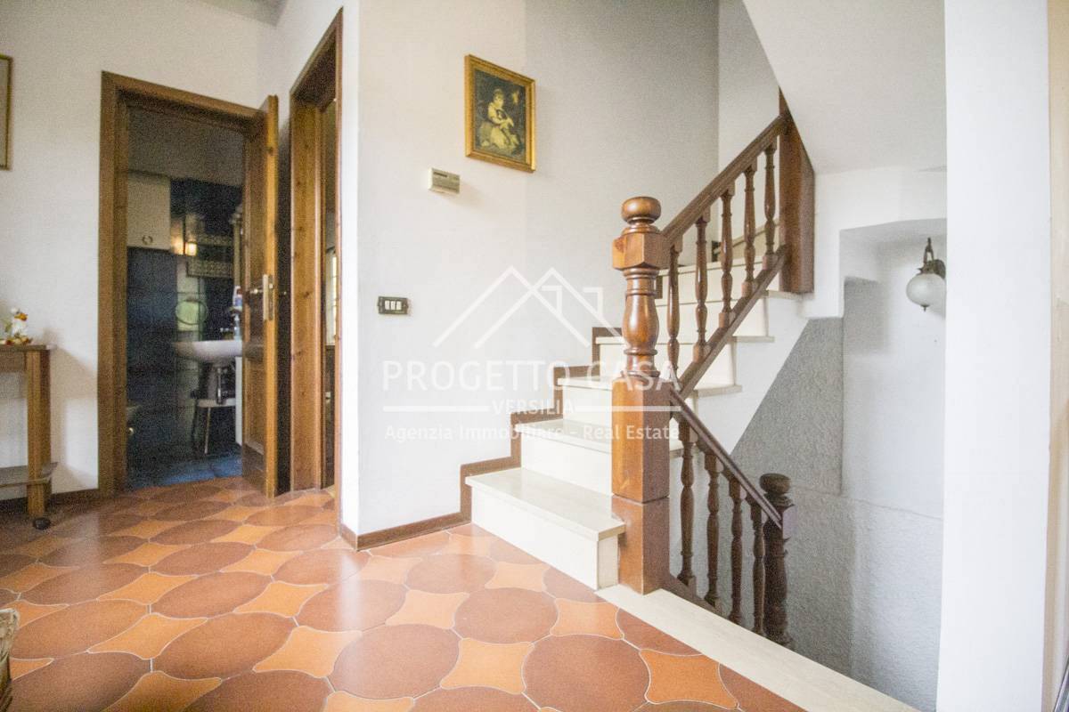 Casa / Villa in vendita a Viareggio, Torre del Lago Puccini