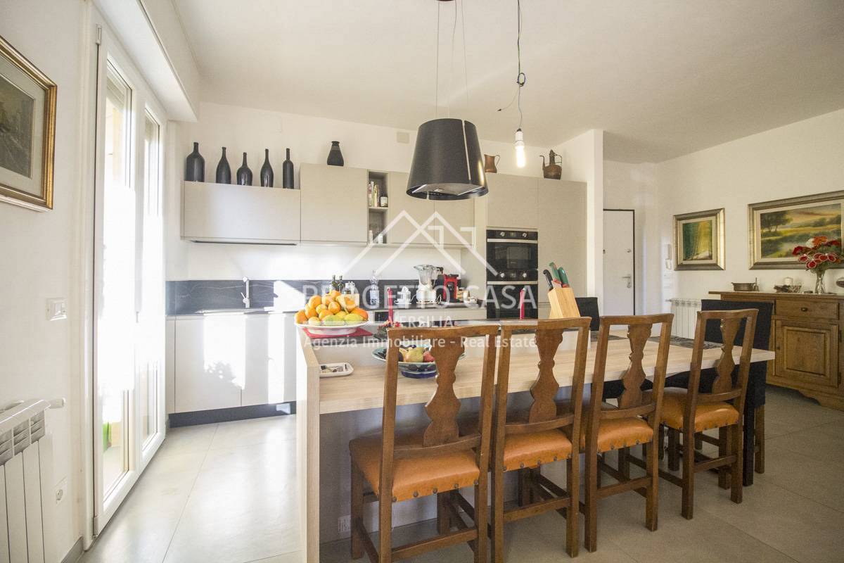 Appartamento in vendita a Pietrasanta, Pietrasanta