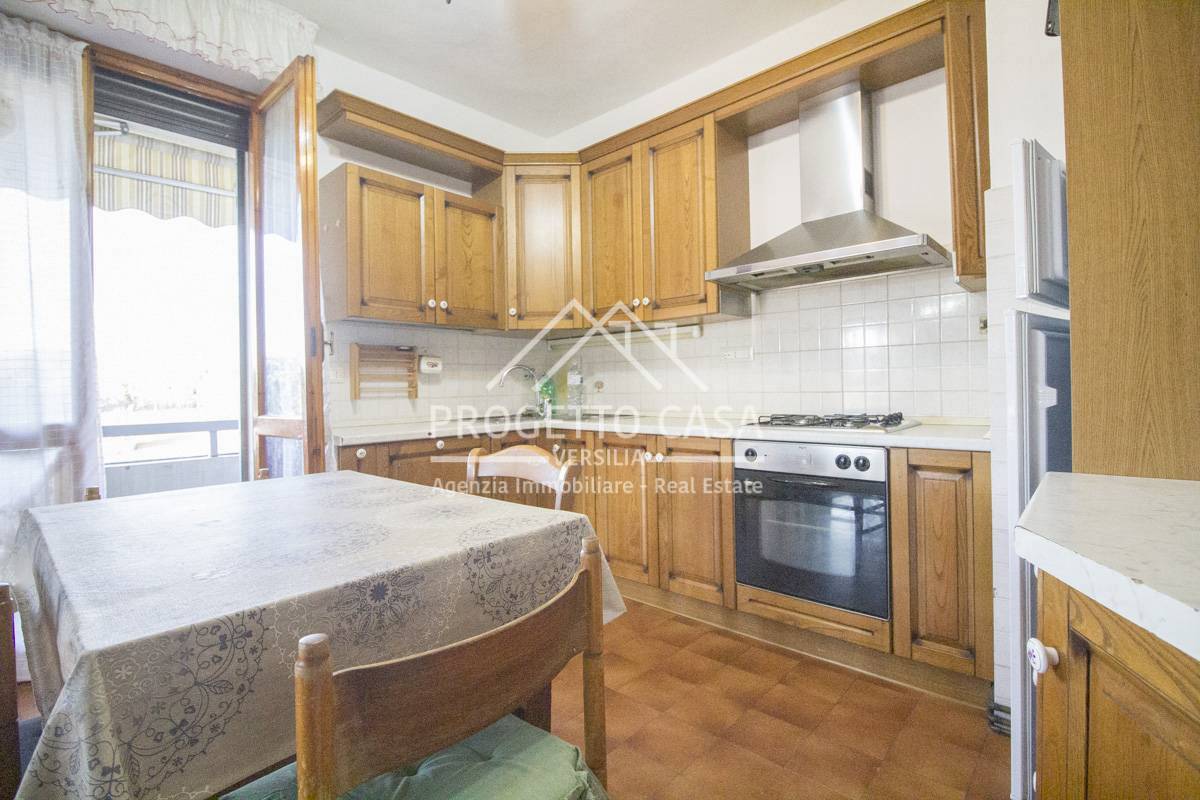 Appartamento in vendita a Viareggio, Bicchio / Varignano