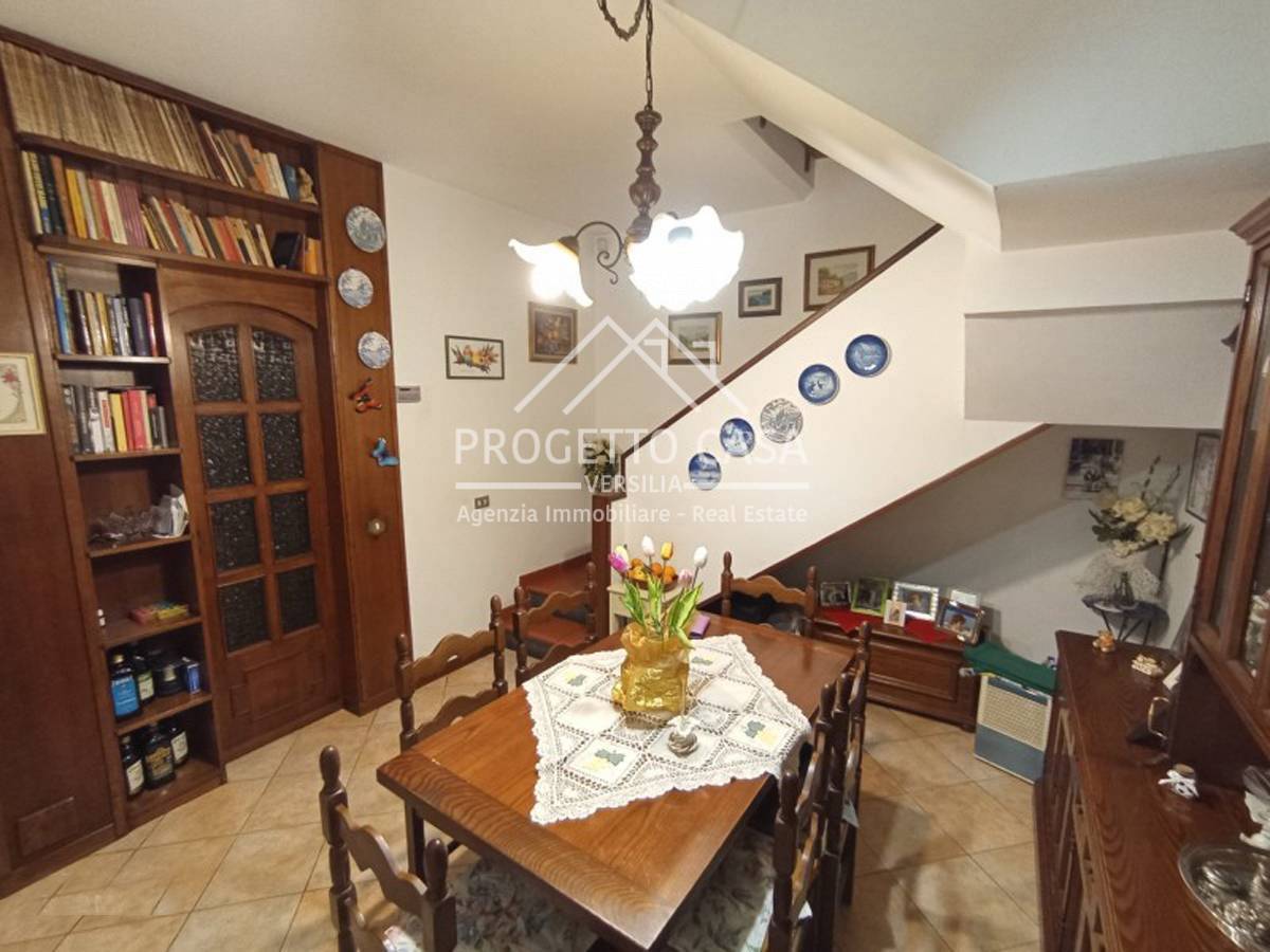 Casa / Villa in vendita a Massa, Poveromo