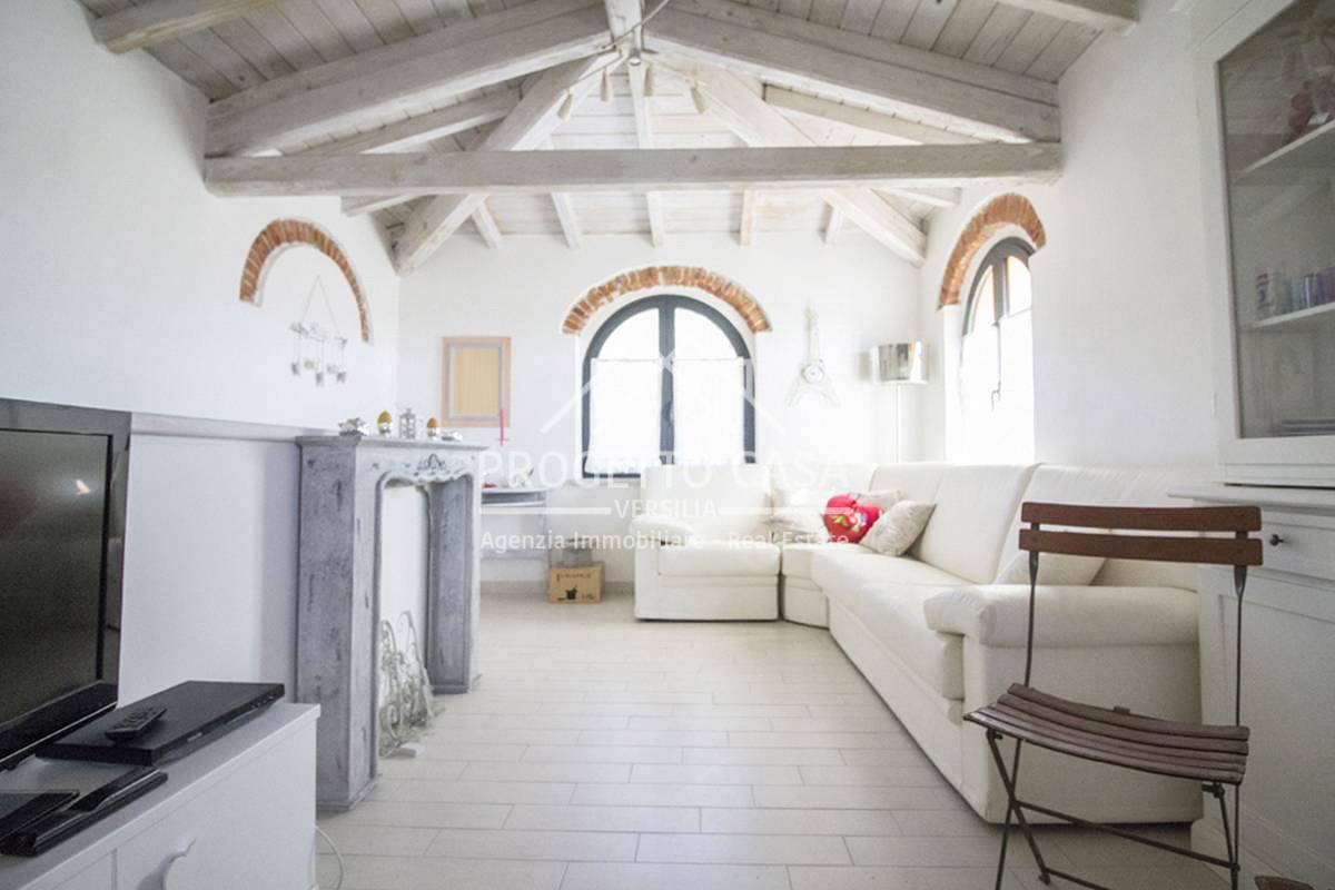 Appartamento in vendita a Pietrasanta, Pietrasanta