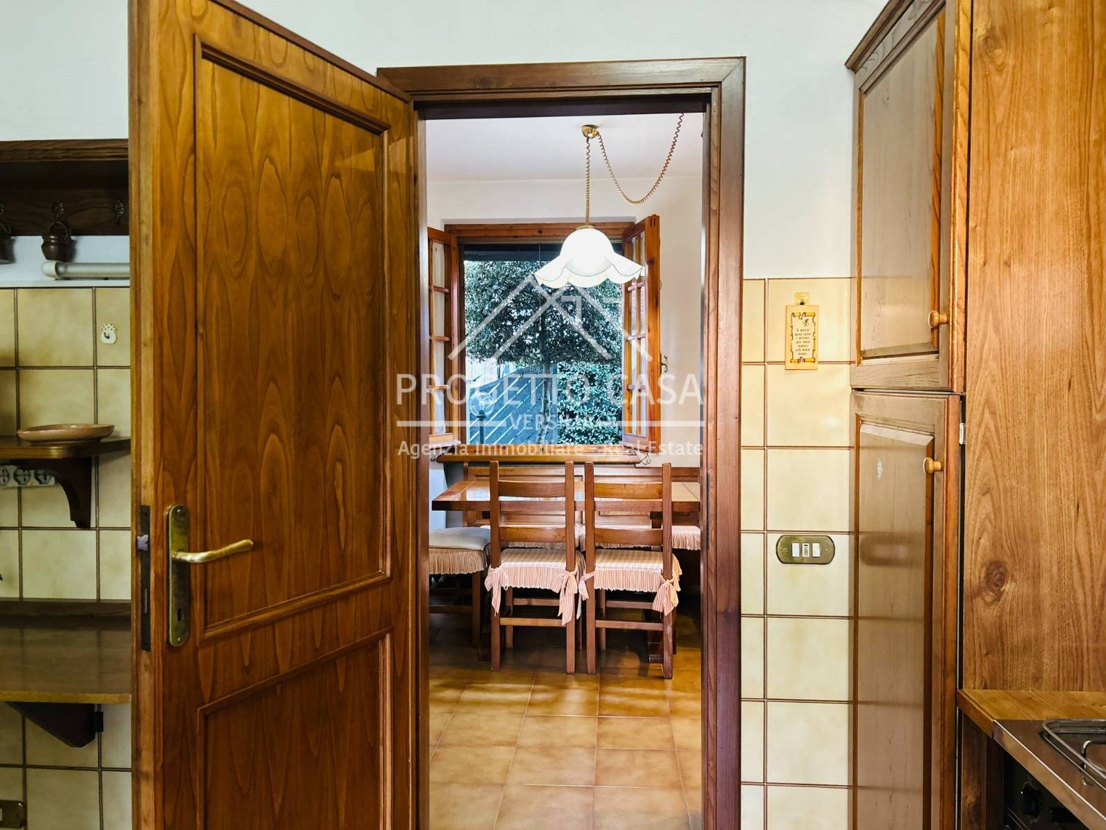 Casa / Villa in vendita a Massarosa, Stiava / Pian del Quercione