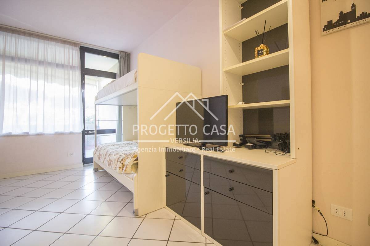 Appartamento in vendita a Camaiore, Lido di Camaiore