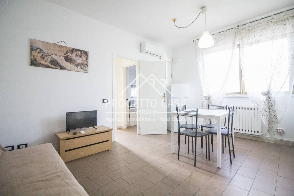 Appartamento in vendita a Camaiore, Lido di Camaiore