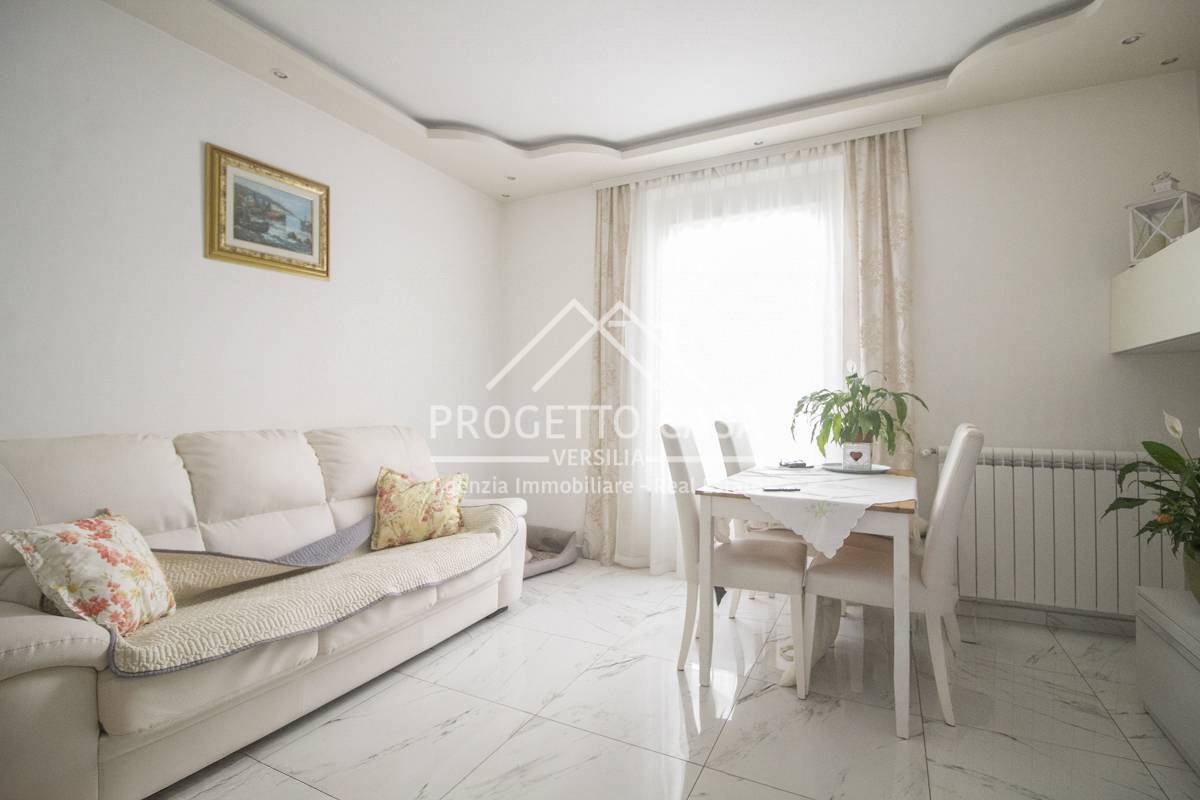 Casa / Villa in vendita a Camaiore, Lido di Camaiore