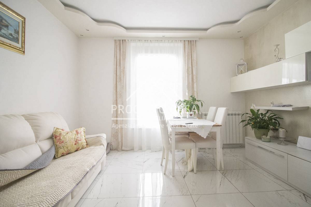 Casa / Villa in vendita a Camaiore, Lido di Camaiore