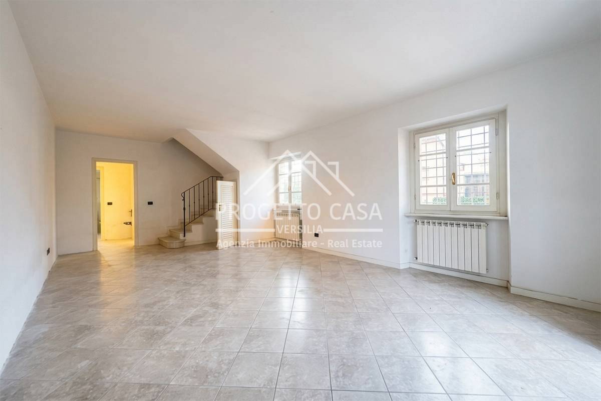 Casa / Villa in vendita a Pietrasanta, Marina di Pietrasanta