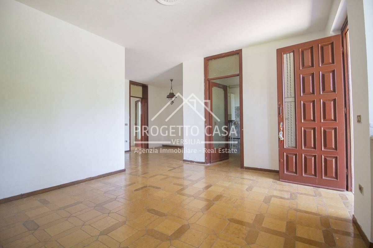 Appartamento in vendita a Camaiore, Lido di Camaiore