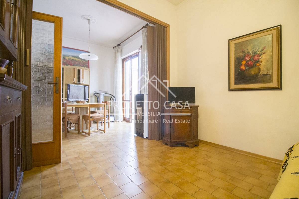 Casa / Villa in vendita a Viareggio, Torre del Lago Puccini