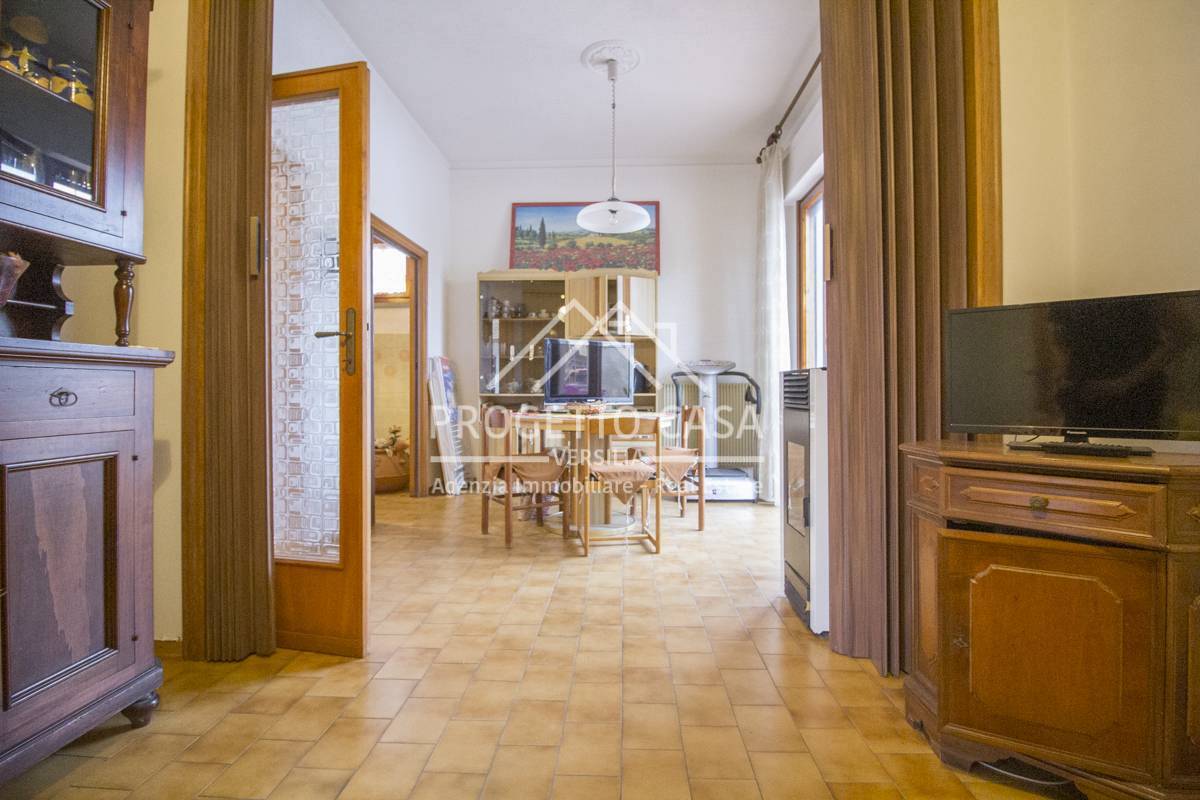 Casa / Villa in vendita a Viareggio, Torre del Lago Puccini