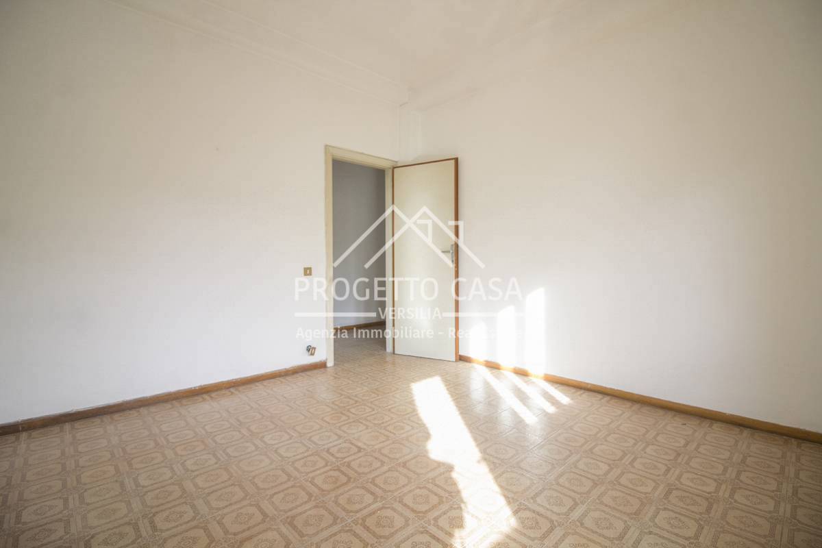 Appartamento in vendita a Camaiore, Lido di Camaiore