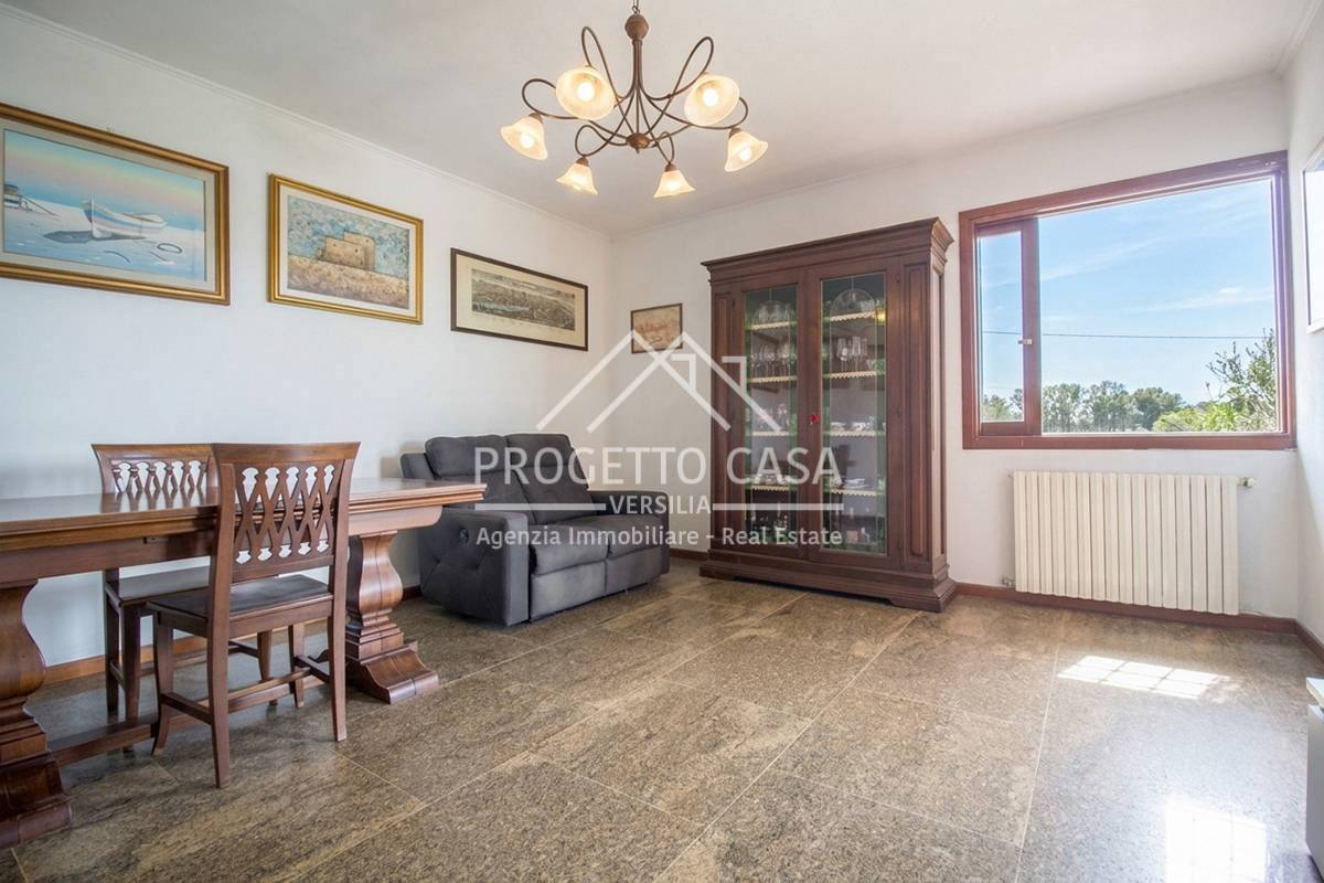 Casa / Villa in vendita a Camaiore, Lido di Camaiore