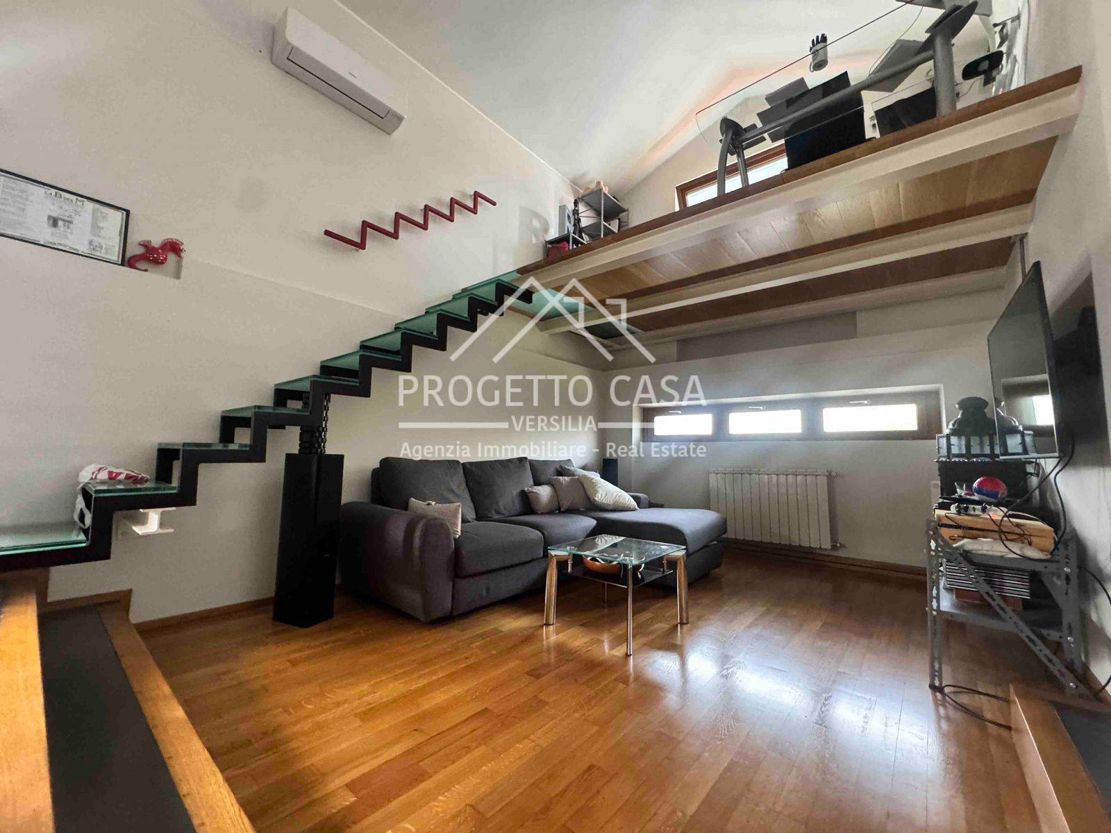 Casa / Villa in vendita a Camaiore, Lido di Camaiore