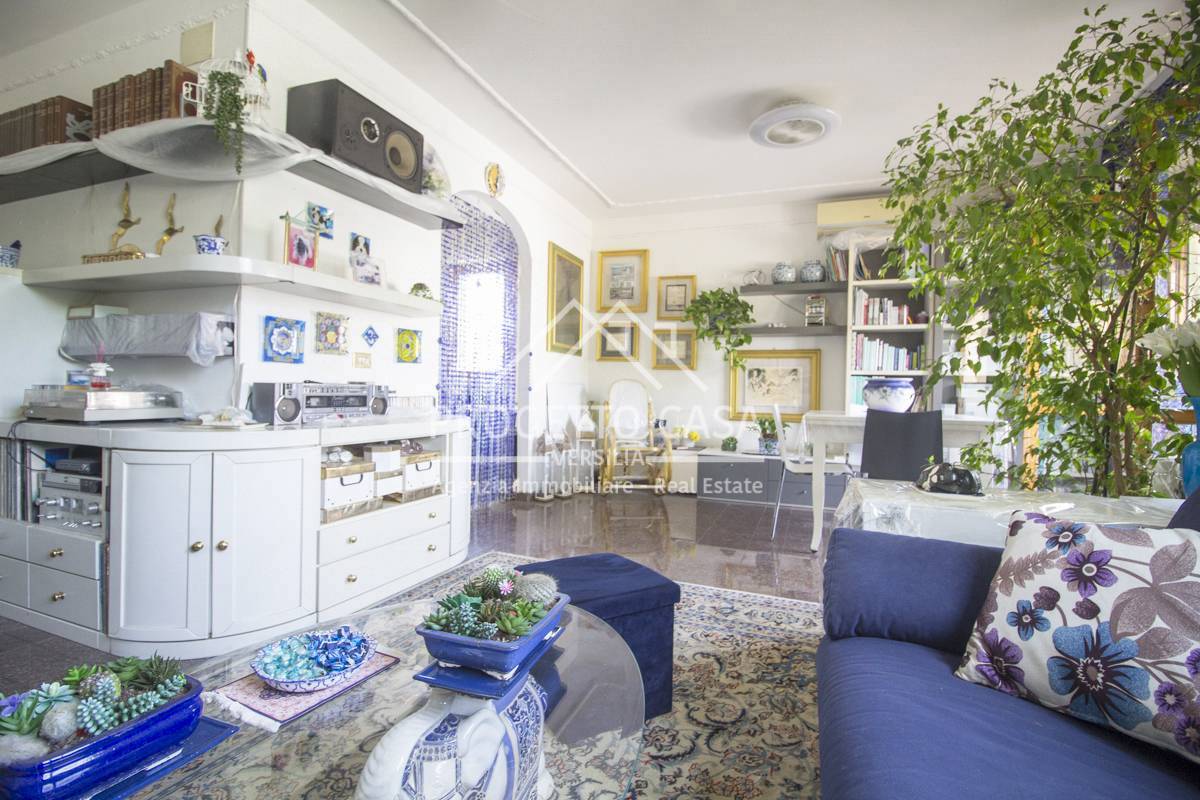 Appartamento in vendita a Viareggio, Bicchio / Varignano