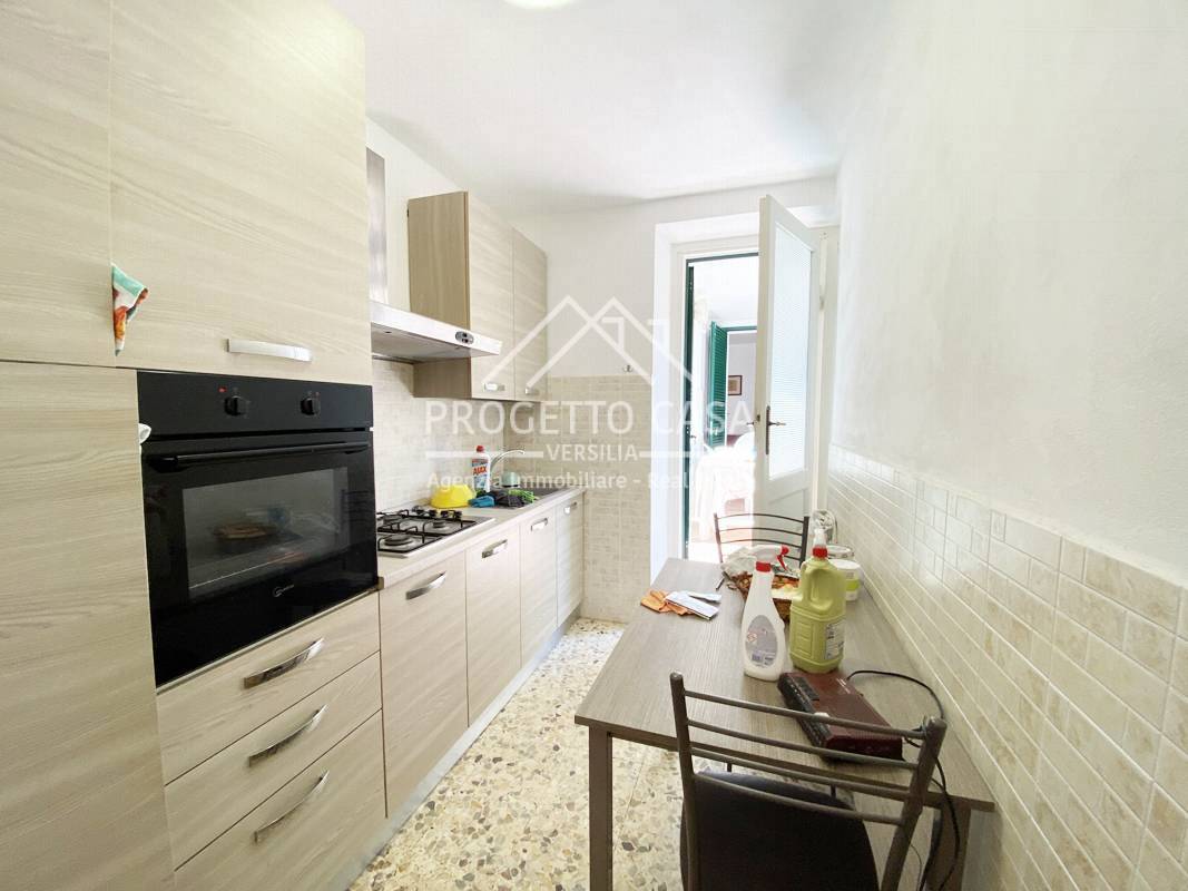 Appartamento in vendita a Camaiore, Lido di Camaiore