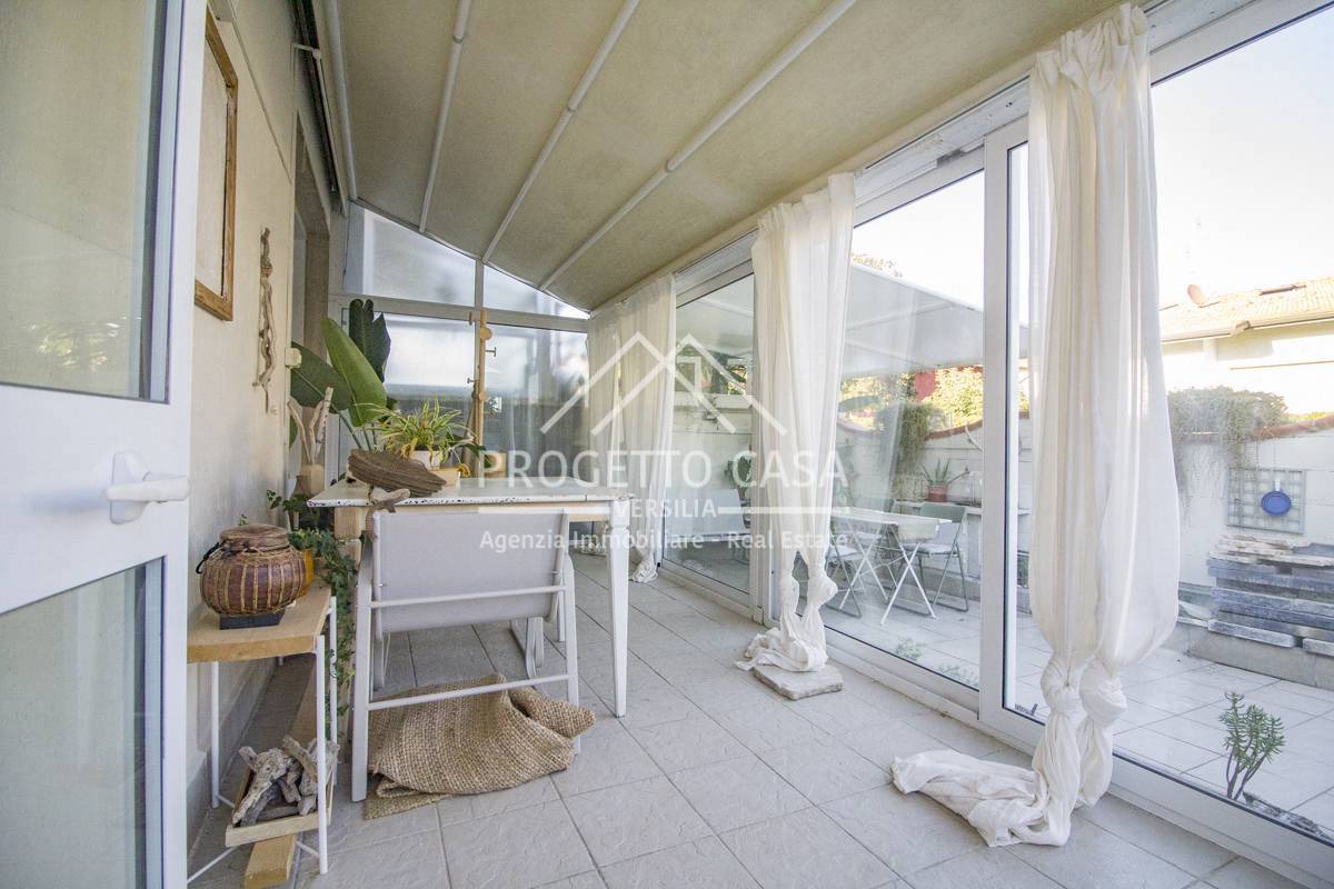 Casa / Villa in vendita a Viareggio, Torre del Lago Puccini