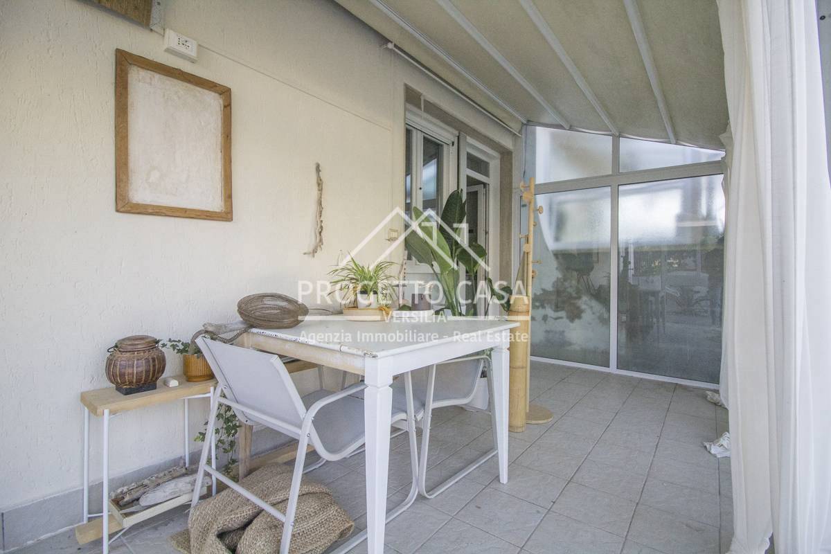 Casa / Villa in vendita a Viareggio, Torre del Lago Puccini