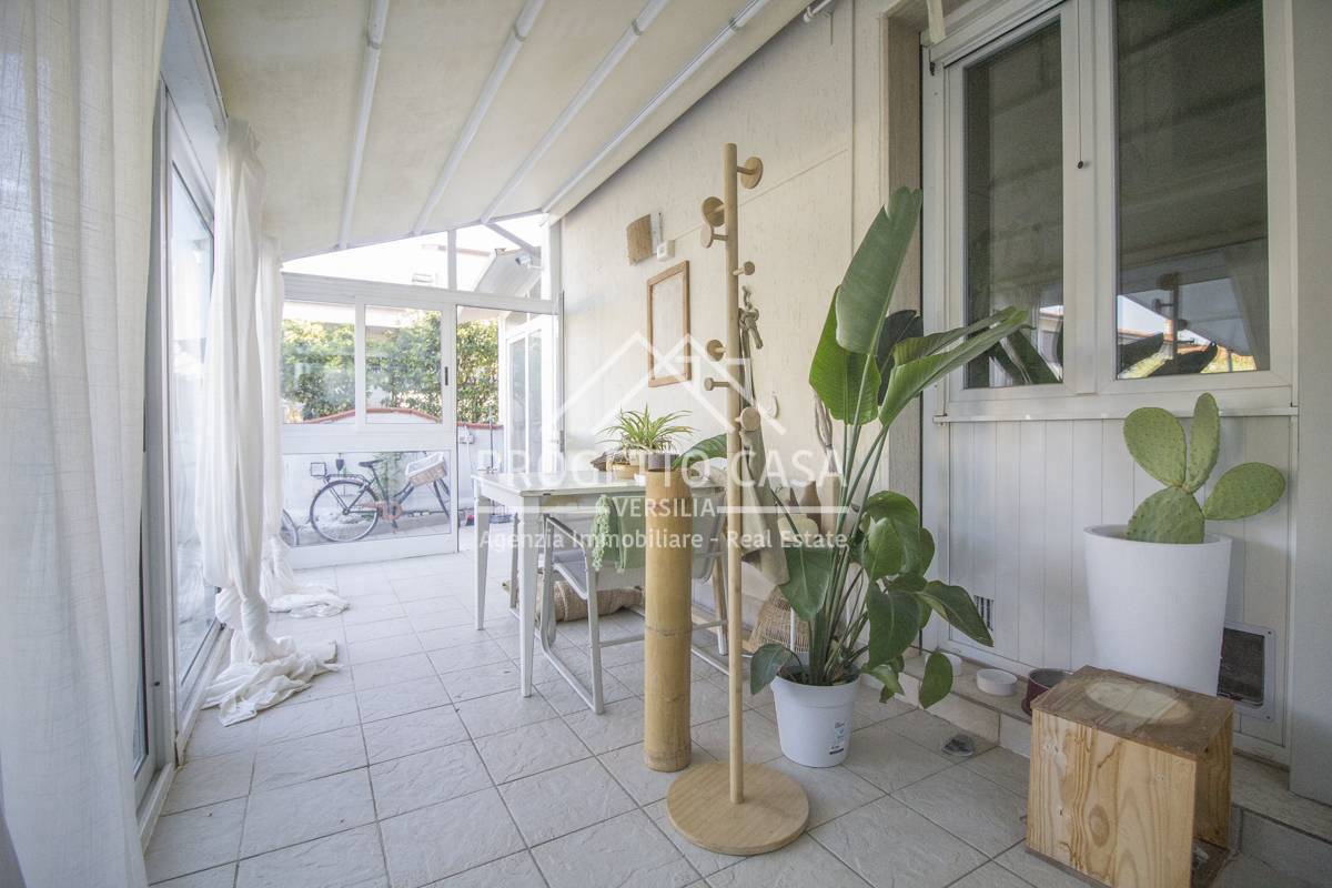 Casa / Villa in vendita a Viareggio, Torre del Lago Puccini