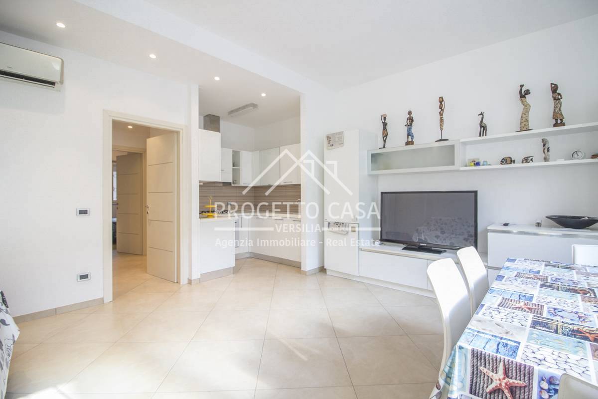 Appartamento in vendita a Viareggio, Centro / Semicentro