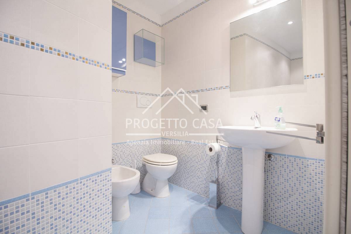 Appartamento in vendita a Viareggio, Centro / Semicentro