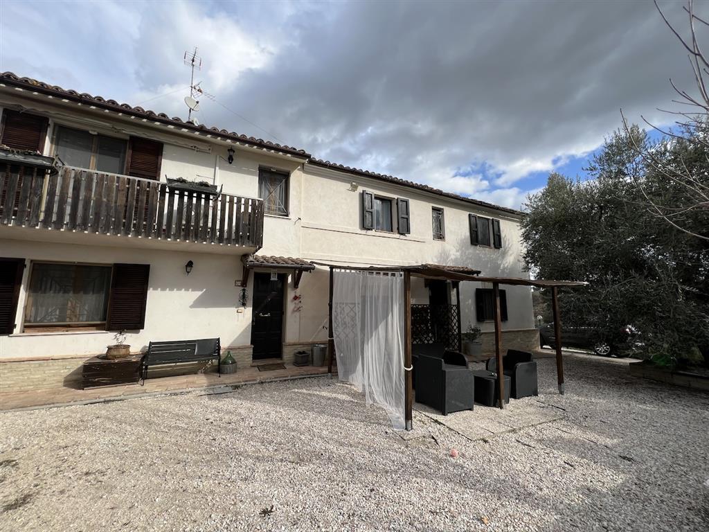 Casa indipendente con giardino, Mondavio contrada sant'isidoro n. 64