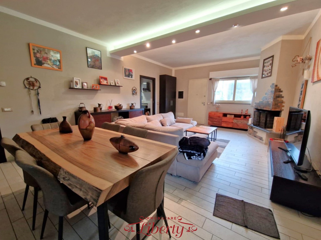 Casa indipendente in vendita a Viareggio