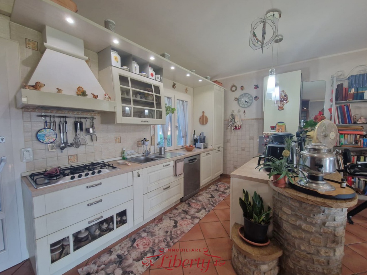 Villa in vendita a Viareggio