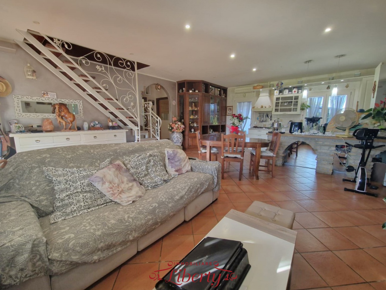 Villa in vendita a Viareggio