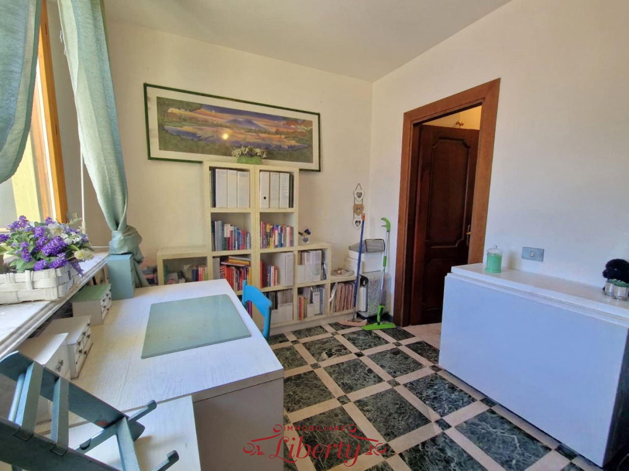 Quadrilocale in vendita a Viareggio