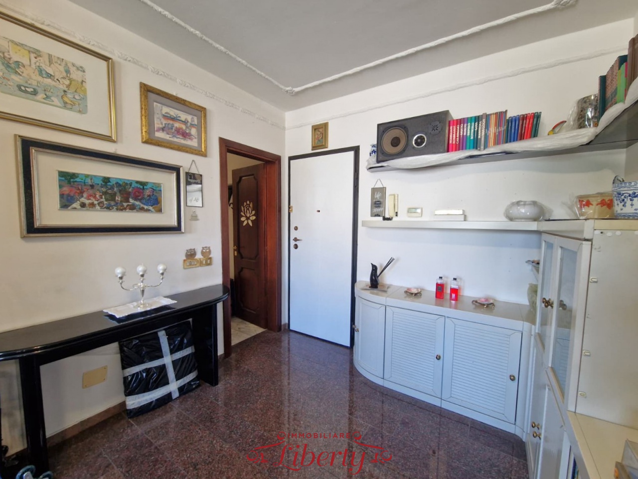 Quadrilocale in vendita a Viareggio