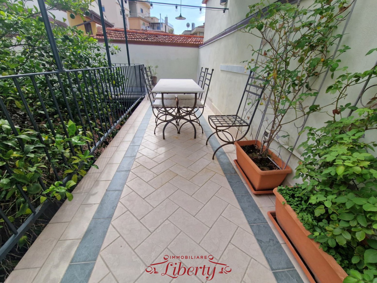 Appartamento in vendita a Viareggio